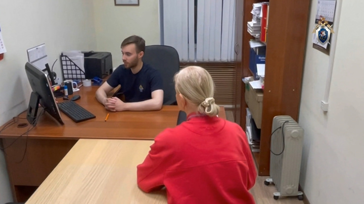 Экс-главу Колпинского района посадили под домашний арест за взятки