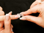 Наращивание ногтей гелем — техники на типсах и формах