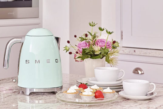 Чайники Smeg премиум класса: особенности использования