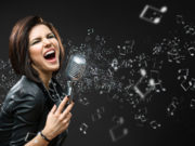 Как научиться петь с нуля?