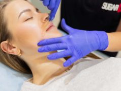 Шугаринг лица у женщин: плюсы процедуры