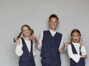 Как выбрать школьную форму для девочки?