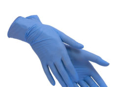 Особенности выбора одноразовых нитриловых перчаток