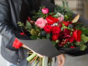 10 причин заказать доставку цветов