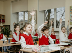 Элитное образование: чем частные начальные школы с английским уклоном отличаются от общеобразовательных