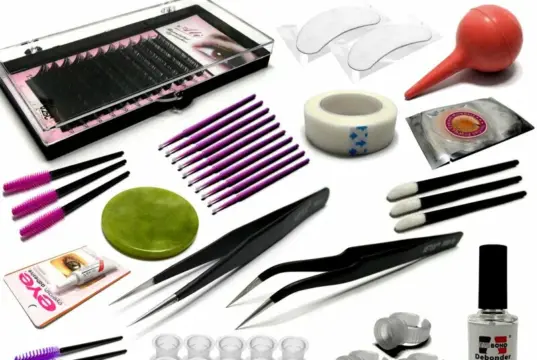 Какие материалы нужны для наращивания ресниц начинающему мастеру?