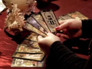 Виртуальное гадание на Таро: стоит ли доверять