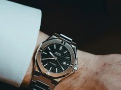 Часы с подписью на циферблате: что делает их желанными и вечными