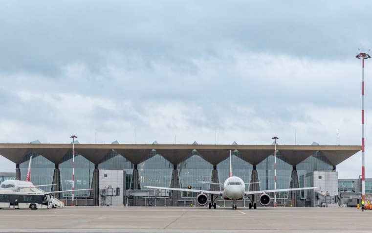 В Пулково задерживается порядка 10 рейсов